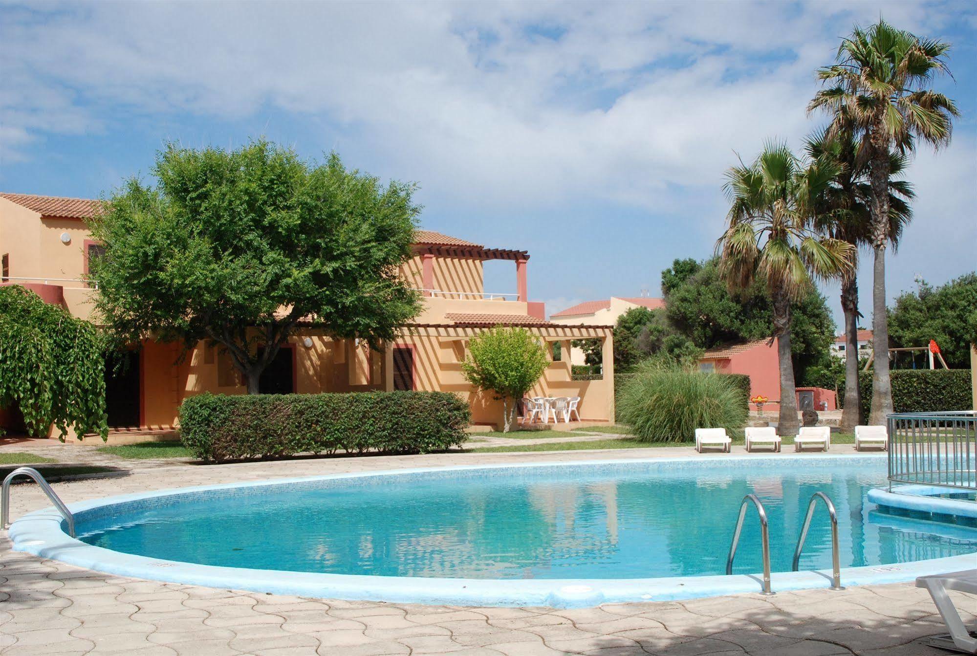 Apartamentos Ses Anneres Cala'N Blanes  Exterior foto
