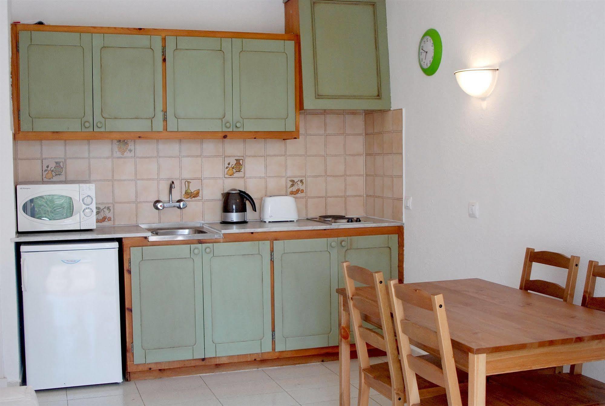 Apartamentos Ses Anneres Cala'N Blanes  Exterior foto